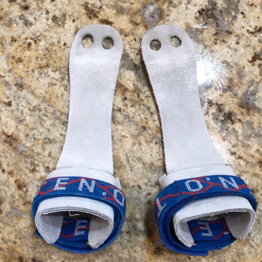 Ten-O gymnastics grips